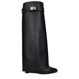 GIVENCHY — F82440